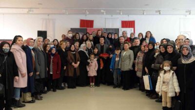 Başkan Dündar, AK kadınlarla buluştu