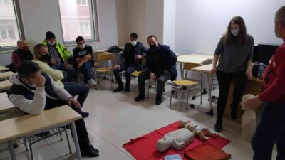 İnegöl Belediyesi personeli ilkyardımda sınıfı geçti