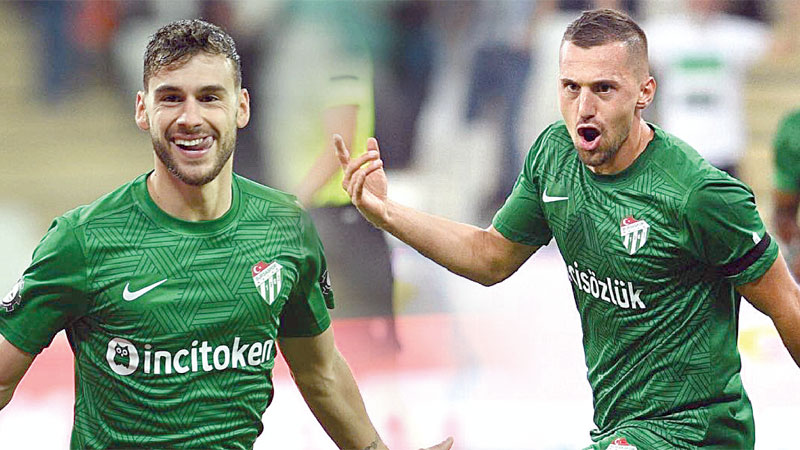Bursaspor’da orta sahanın dinamoları Bursaspor’da orta sahanın dinamoları