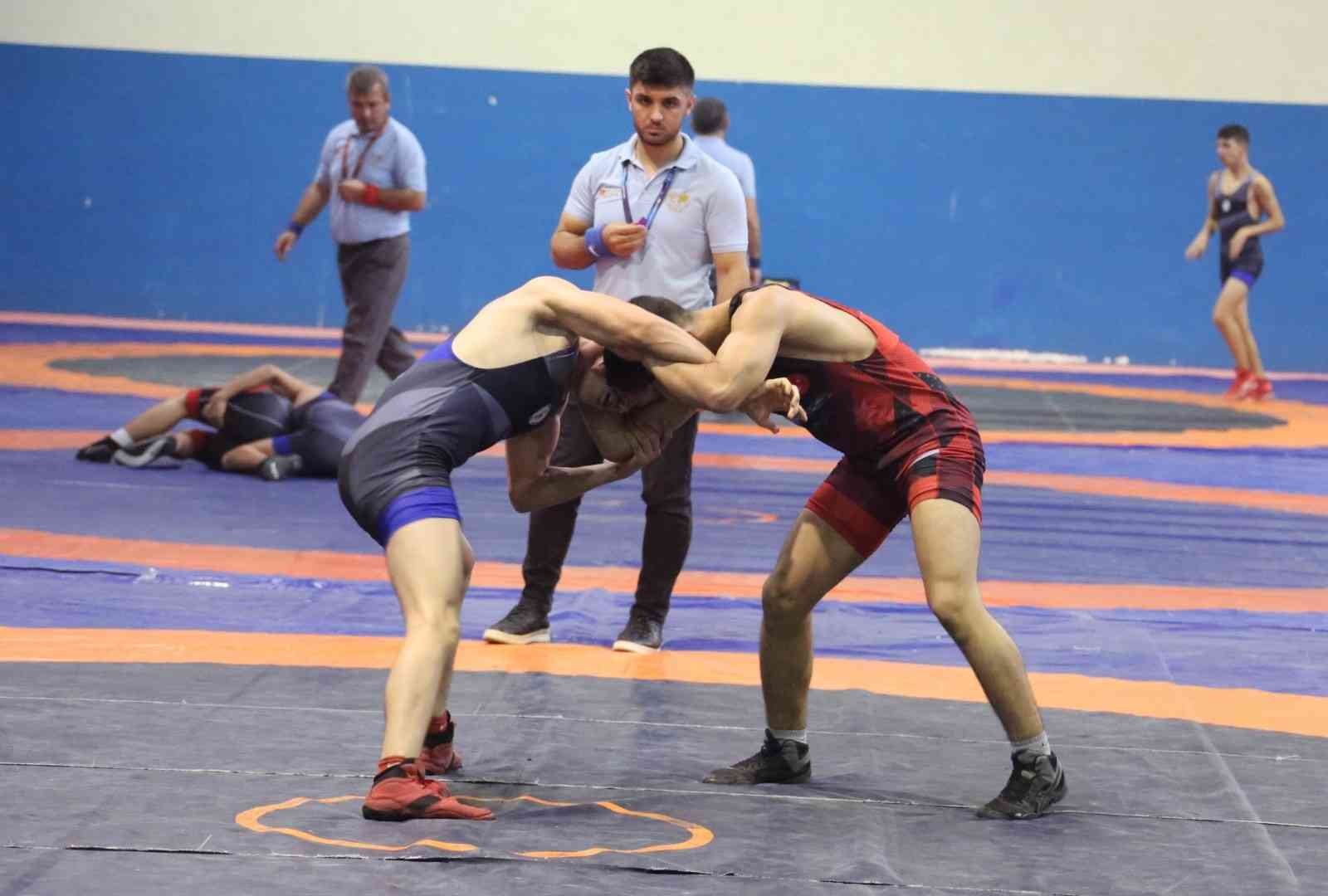 Bursa Gürsu’da güreş heyecanı