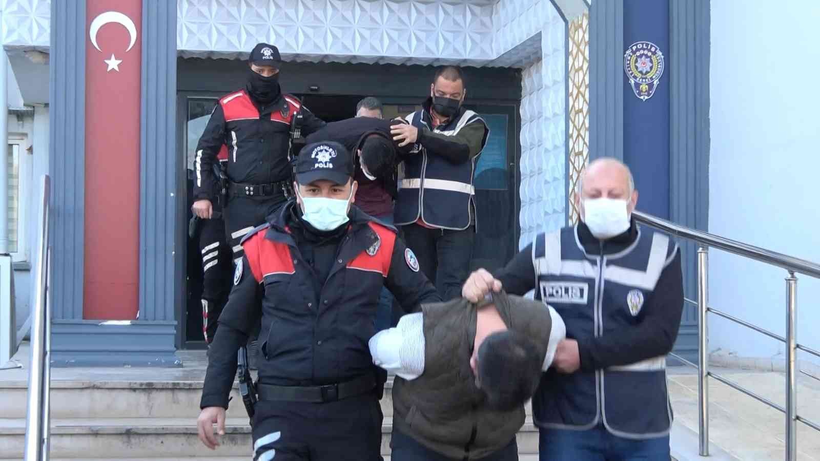 Bursa’da fuhuş operasyonu Bursa’da fuhuş operasyonu