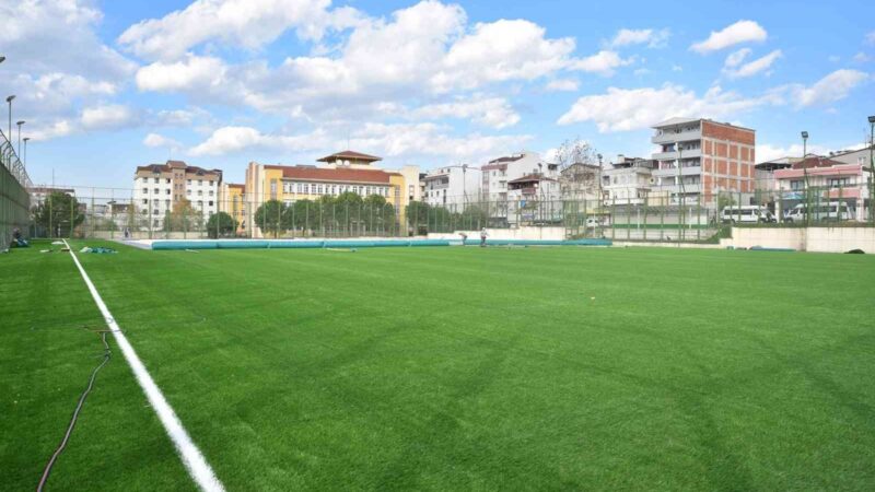 Bursa Büyükşehir Belediyesi tarafından ‘amatör spor kulüplerine destek amacıyla’ yenilenen