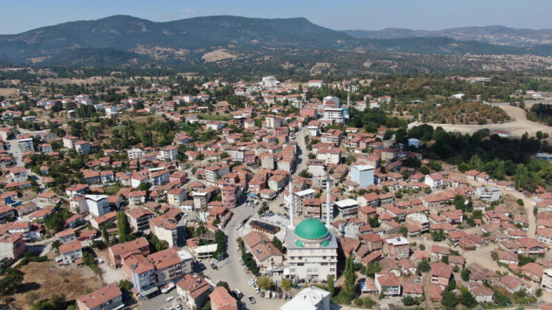 Bursa’da hastane binası dönüşüyor! Bakın yeni görevi ne olacak? Olay Gazetesi Yazarı Ahmet Emin Yılmaz, Bursa'nın dağ ilçelerinden Büyükorhan'da