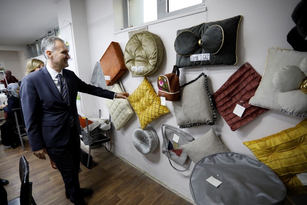 İnegöl’de sanat İNESMEK ile gelişiyor