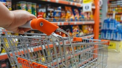 Zincir marketlere ‘sebepsiz zam’ cezası