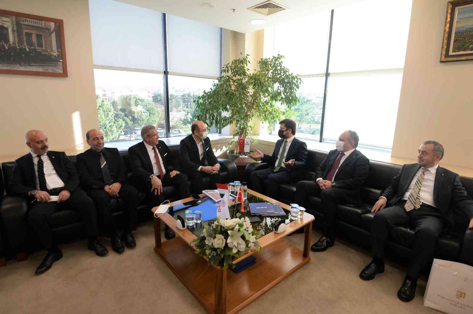 Macaristan’dan Bursalı yatırımcılara işbirliği çağrısı Macaristan’dan Bursalı yatırımcılara işbirliği çağrısı