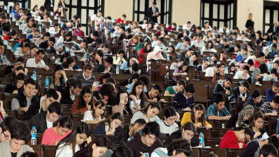 Bursa’da üniversite öğrencileri endişeli! Bakın ne için imza topluyorlar?