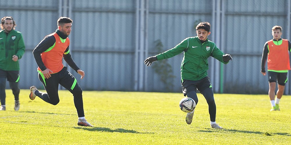 Bursaspor pas pres çalıştı Bursaspor pas pres çalıştı