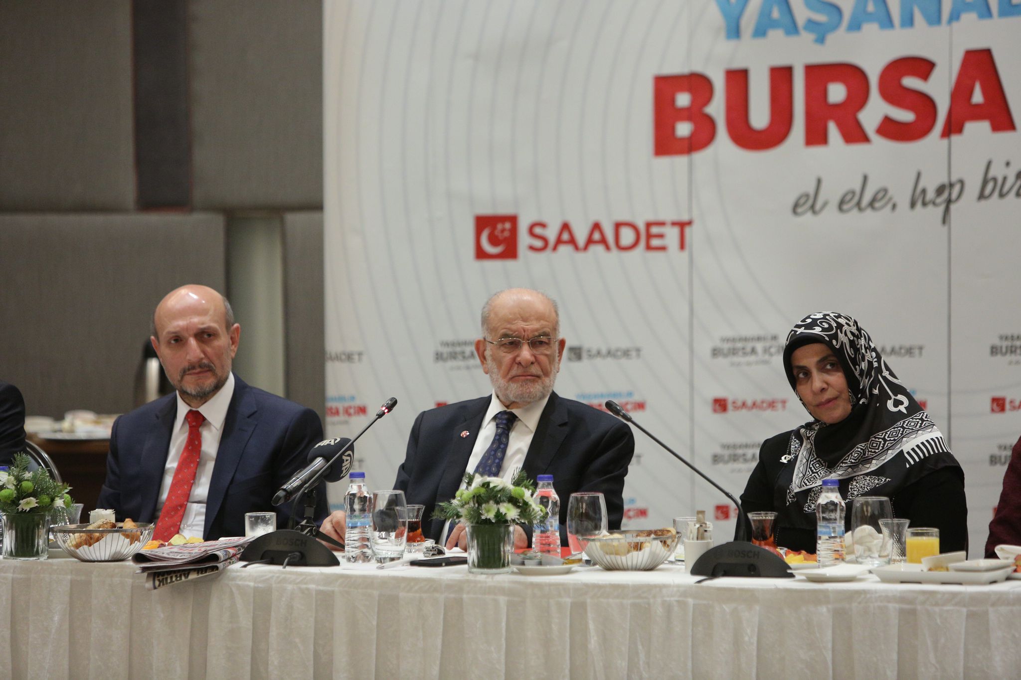 Karamollaoğlu’ndan Bursa’da çarpıcı benzetme; Estonya sendromu…