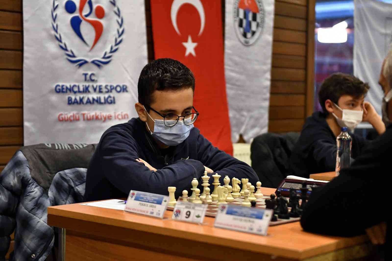 Osmangazi’de satranç ustaları belirlendi