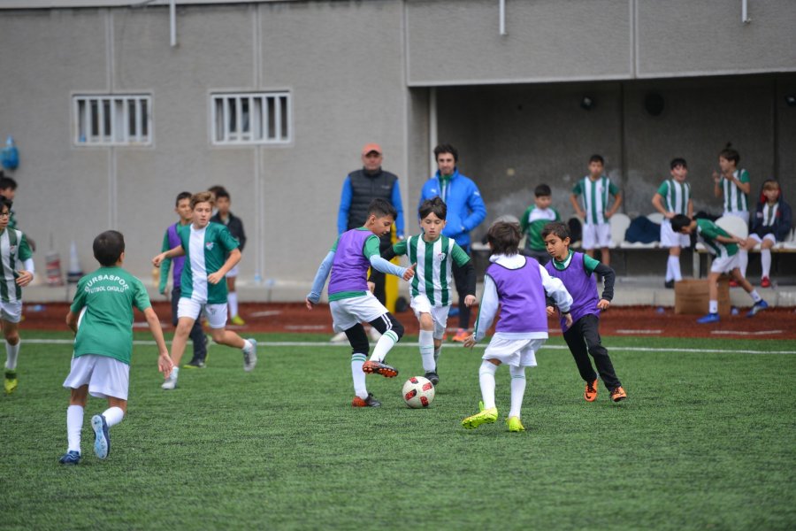 Bursaspor’dan futbol şenliği Bursaspor’dan futbol şenliği