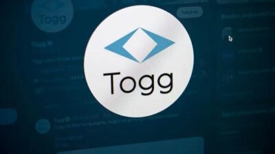 TOGG’un logosu araçtaki yerini aldı