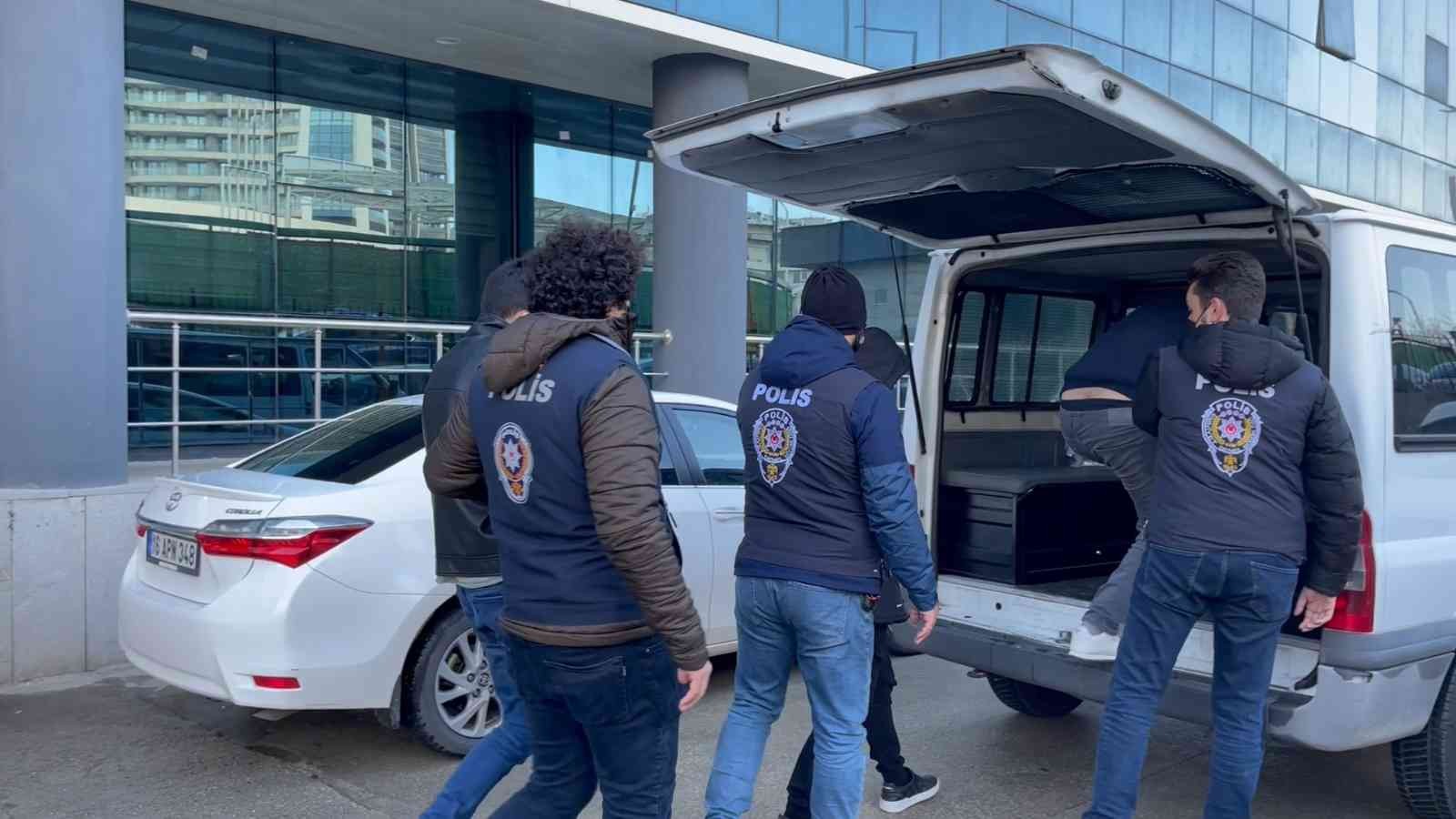 Bursa’da sosyal medya tuzağıyla dolandırdı, tutuklandı