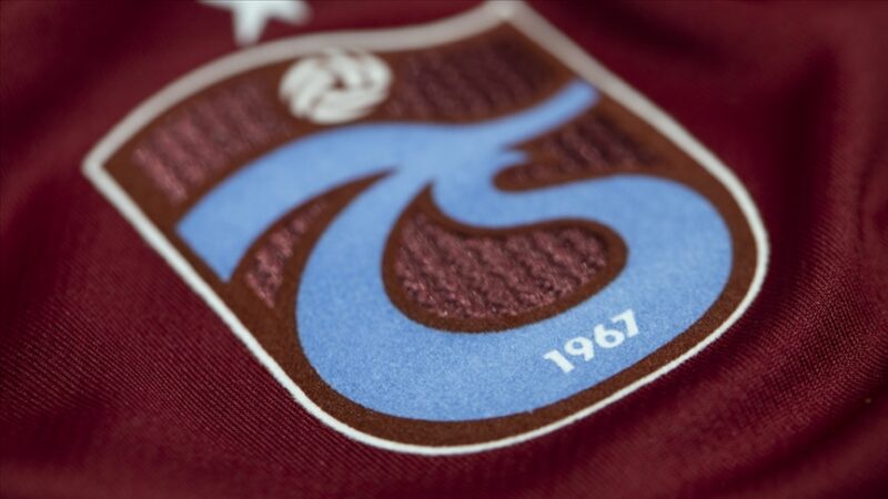 Trabzonspor Kulübü, Fildişi Sahilli futbolcu Jean Evrard Kouassi ile 3,5