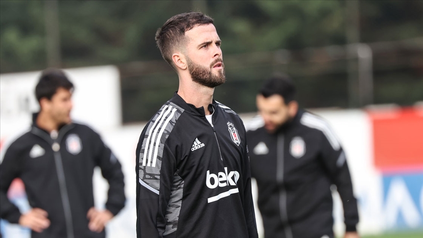 Beşiktaş’ta Pjanic şoku