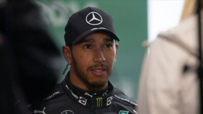 Lewis Hamilton’dan yarış sırasında manipülasyon iddiası
