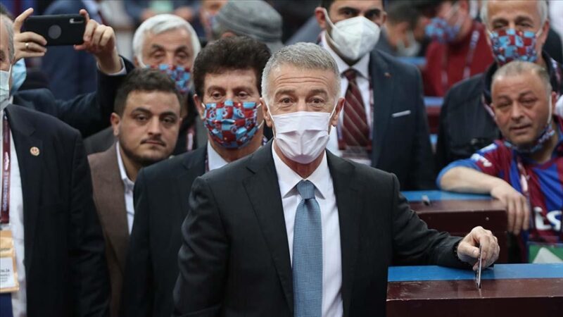 Trabzonspor'da olağan genel kurulda seçime tek aday olarak giren Ahmet