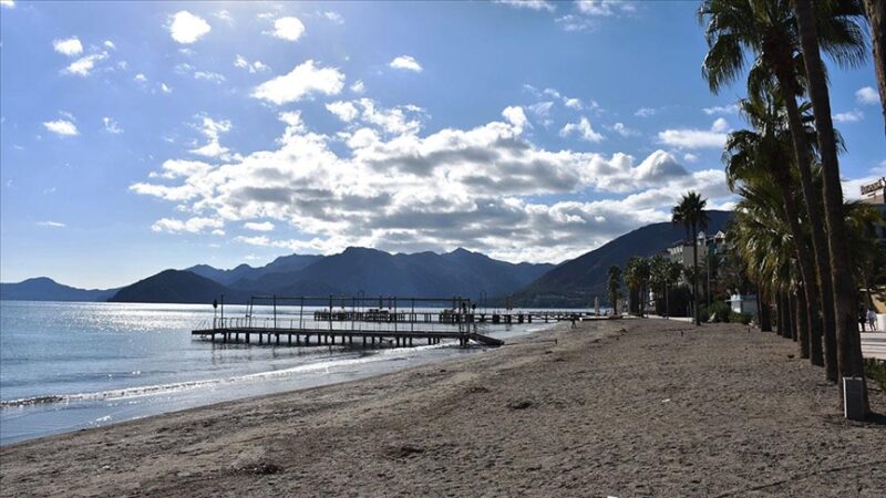 Türkiye'nin gözde turizm merkezlerinden Muğla'da turizmciler 2022'den beklentilerini yüksek tutuyor.