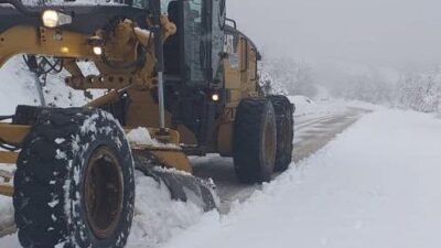 Bursa’da 25 mahallenin yolu trafiğe açıldı
