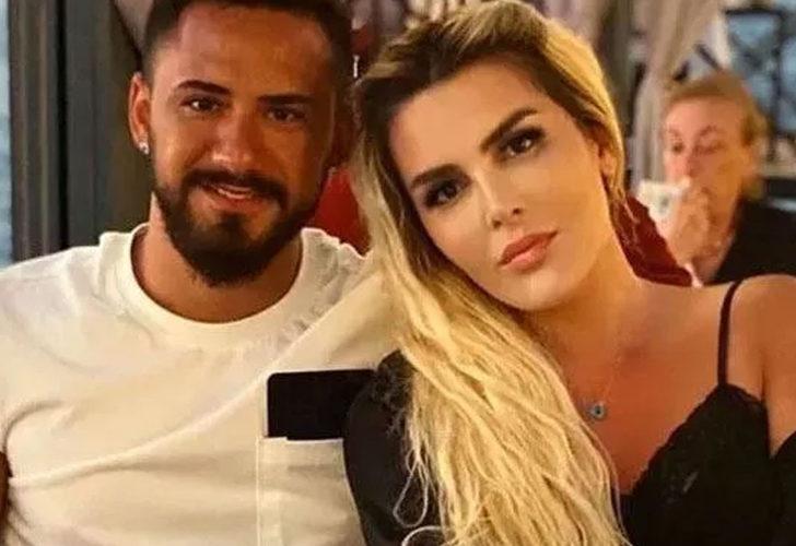 Selin Ciğerci’den aşk pozu! “Evlilik olacak mı?”