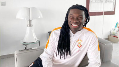 Bafetimbi Gomis yeniden Galatasaray’da