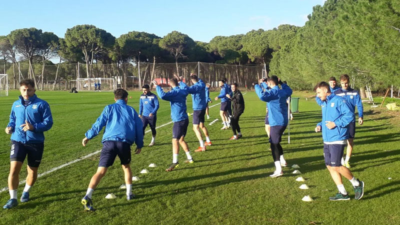 Antalya'nın Lara bölgesinde kamp çalışmalarını sürdüren TFF 3. Lig 1.