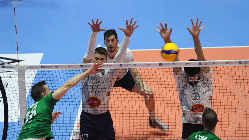 4310258 BURSA BUYUKSEHIR BELEDIYESPOR3 54182