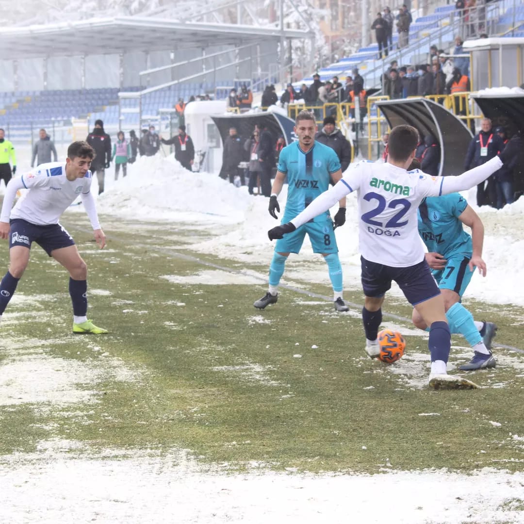 Yıldırım karlı! Yıldırım karlı!