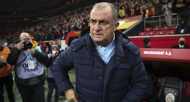 Fatih Terim, Galatasaray’la 20 kupa kaldırdı