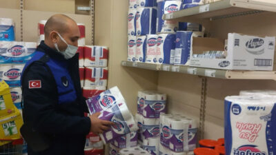 Osmangazi’de zabıtadan kasa ve raf fiyatı denetimi