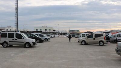 İkinci el otomobil piyasası dondu!