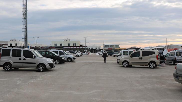 İkinci el otomobil piyasası dondu!