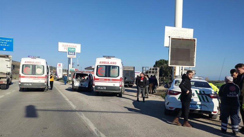 Bursa’da kırmızı ışıkta dehşet! 3 yaralı