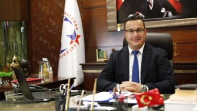 Başkan Kanar’dan öğrencilere karne hediyesi