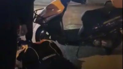 Bursa’da iki moto kurye birbirine çarptı!