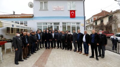 Kozluca Mahallesi yeni meydan ve konağına kavuştu