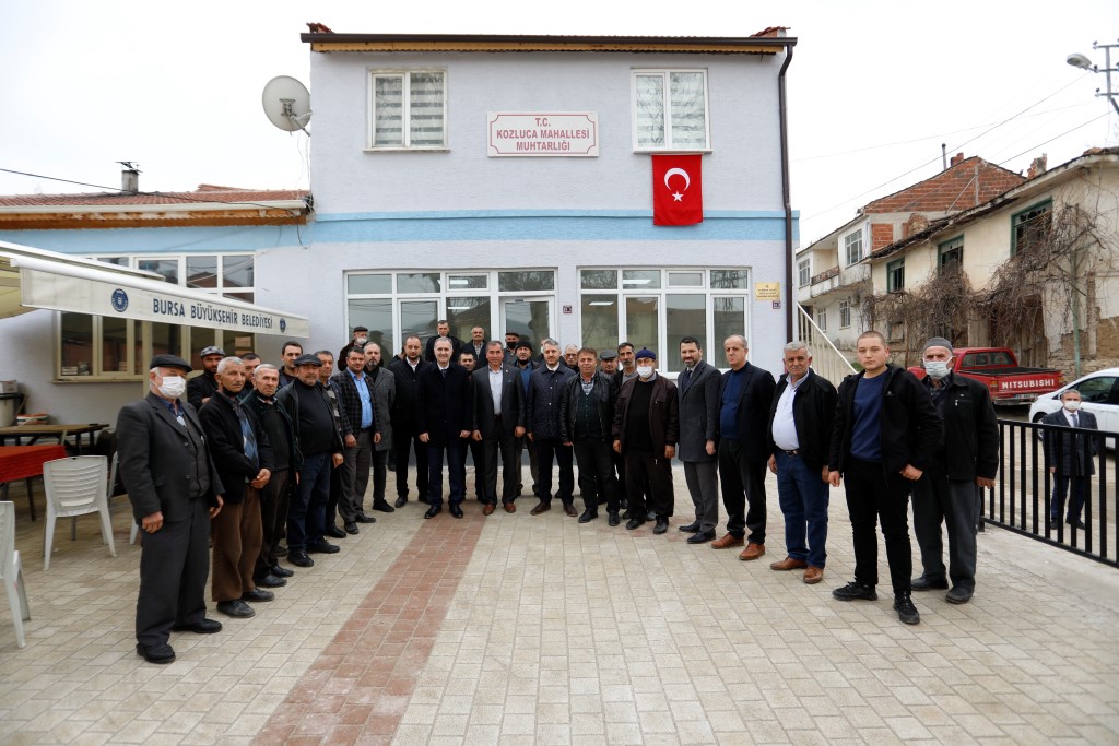 Kozluca Mahallesi yeni meydan ve konağına kavuştu