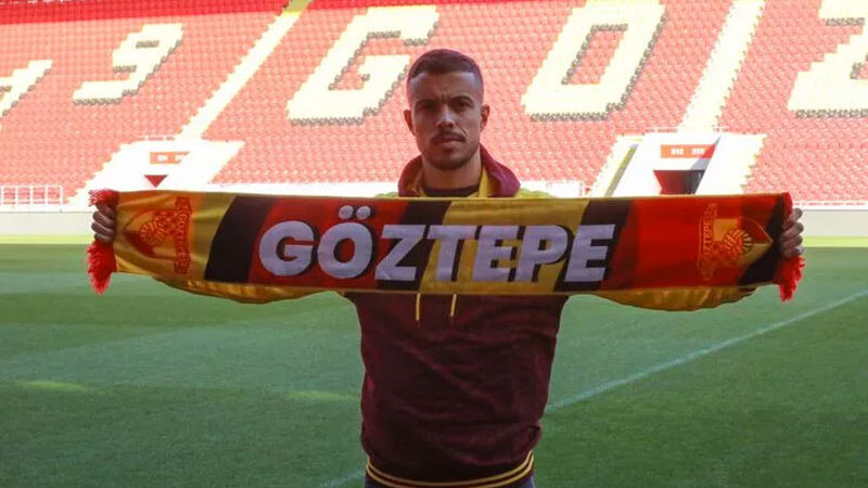 Göztepe, Franco Di Santo’yu transfer etti İZMİR (AA) - Spor Toto Süper Lig ekiplerinden Göztepe, 32