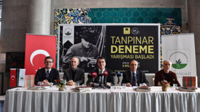 Osmangazi Belediyesi’nin edebiyat dünyasının usta isimlerinden Ahmet Hamdi Tanpınar anısına