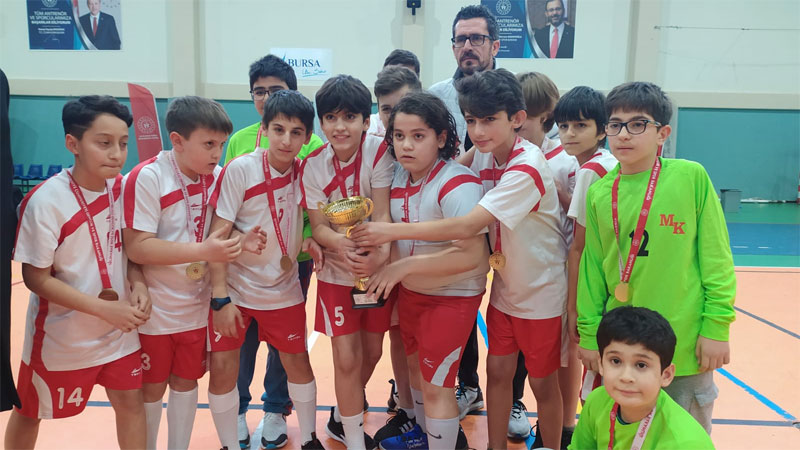 Hentbolun şampiyonu belli oldu… Hentbolun şampiyonu belli oldu…