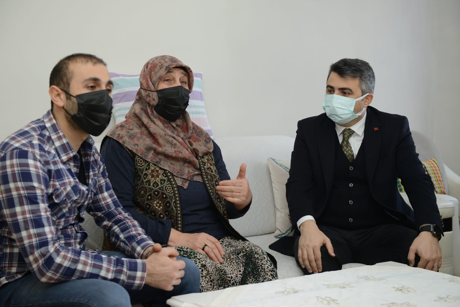 Başkan Yılmaz’dan şehit ailesine ziyaret