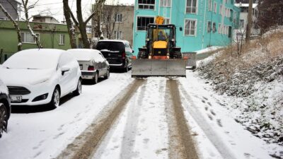 Yıldırım’da kar mesaisi