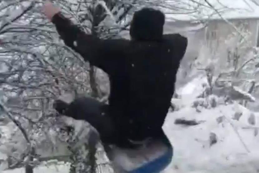 Bursa’da faciadan döndü! 4 metre havalandıktan sonra bakın nereye çarptı?