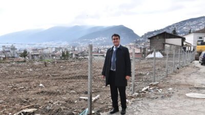 Bursa’nın tarihi kimliği ortaya çıkıyor! Bakın yıkılan binaların yerine ne olacak?