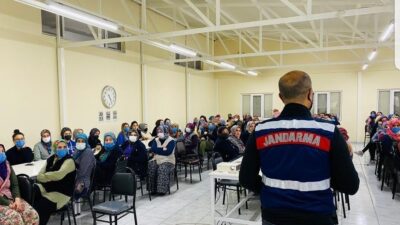 Bursa’da 104 anneye uyuşturucuyla mücadele hakkında bilgi verildi