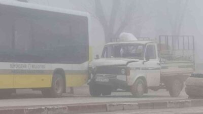 Bursa’da yoğun sis kazaya sebep oldu