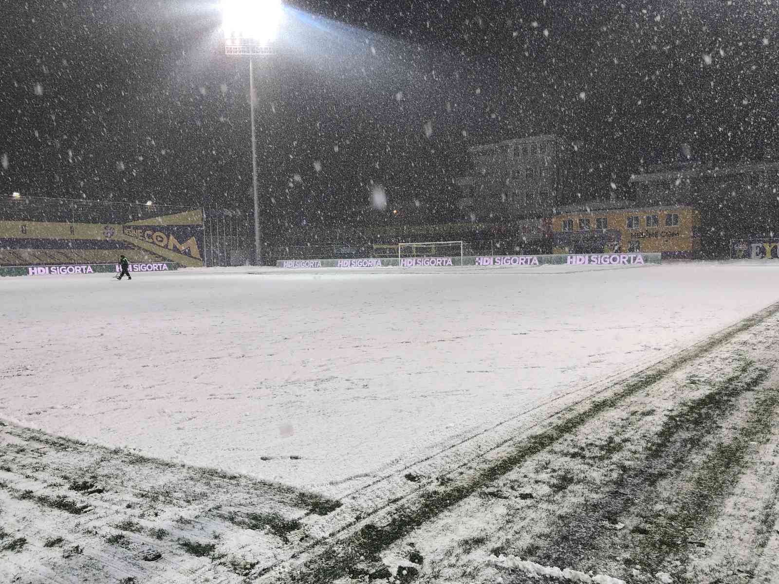 Bursaspor’dan erteleme mesajı