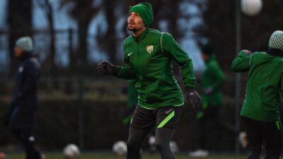 Bursaspor’un Antalya kampı başladı