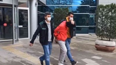 Bursa’da skandal! Canlı yayında uyuşturucu içtiler