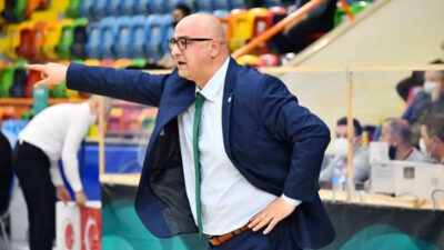 Bursalı antrenörden korkutan haber